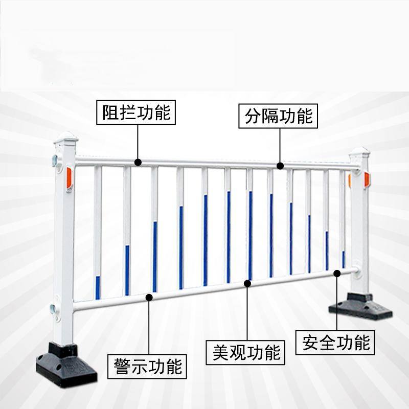 阿勒泰高速公路护栏网生产厂